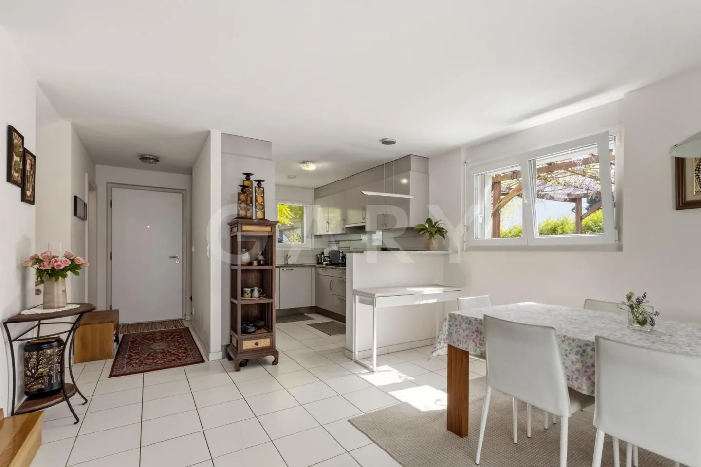 Charmante maison familiale à Meyrin - Photo 4 sur 13