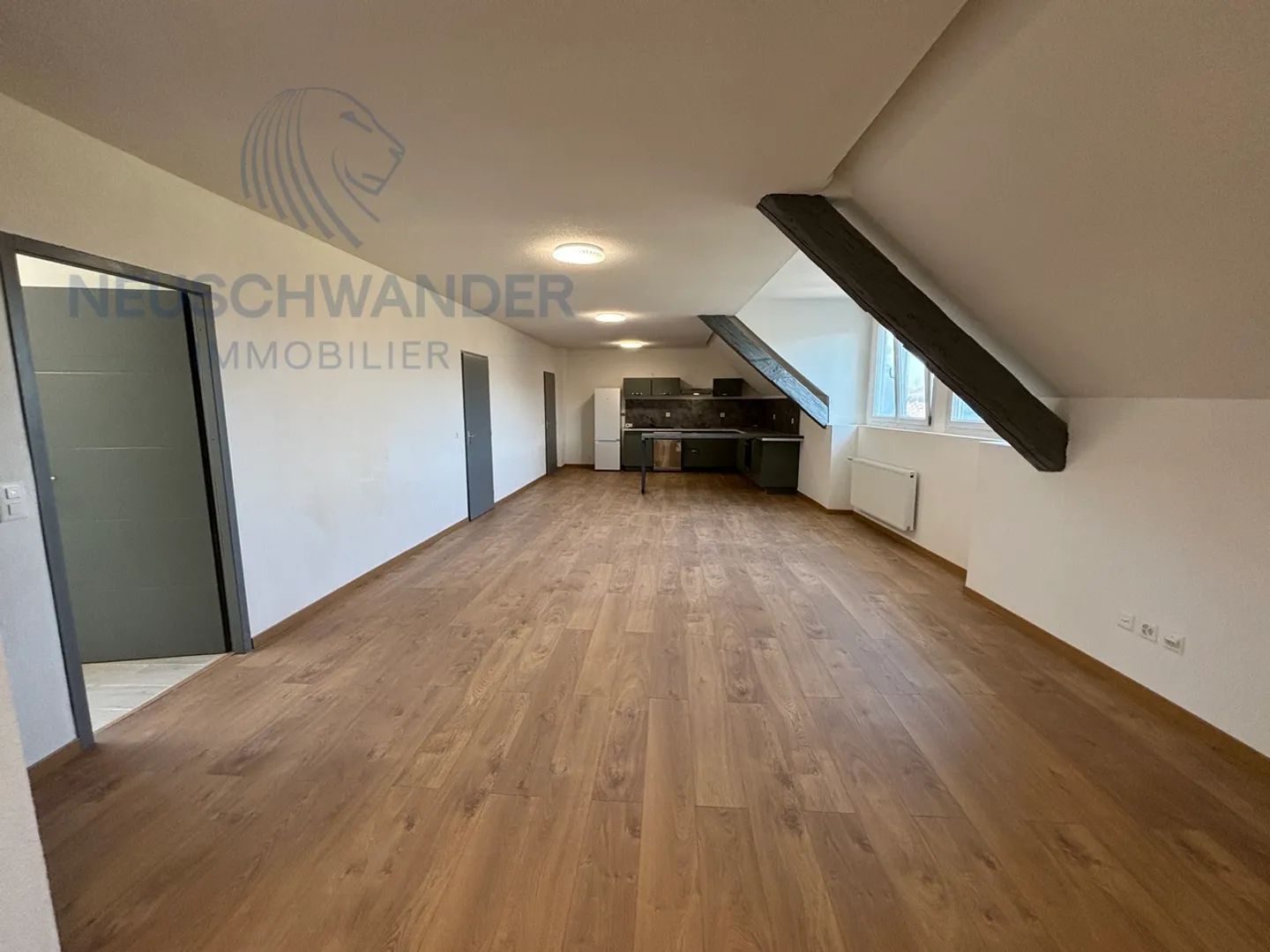 Magnifique duplex à l'étage de 3.5 pièces  - Photo 5 sur 9