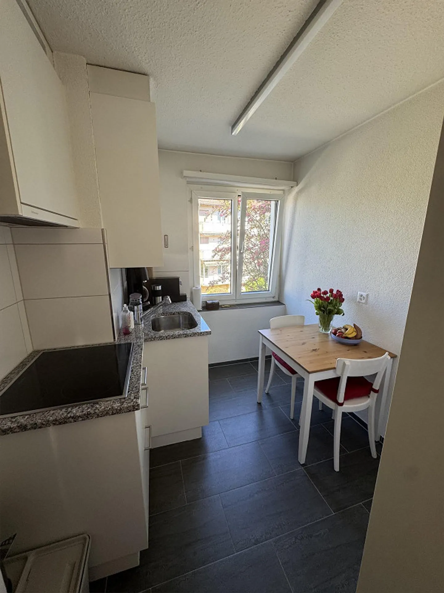 Mon chez-moi sur la Schürgistrasse à Schwammendingen ! - Photo 2 sur 6