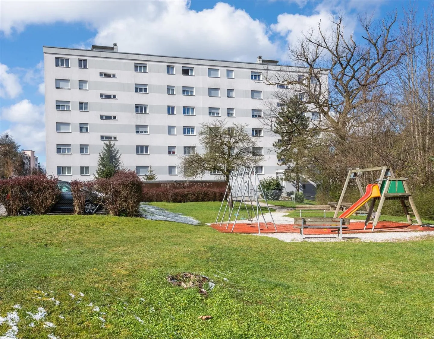 Schöne Wohnung in den Höhen von Fribourg - Foto 1 von 8