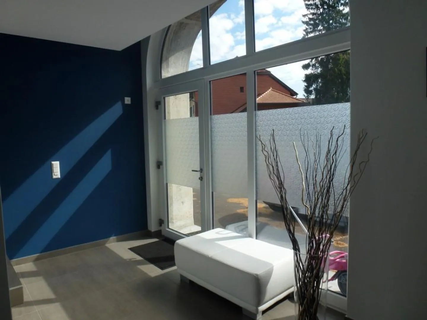 Geräumige Duplexwohnung von 220m2 in einem renovierten alten Bauernhaus in Essertines - Foto 4 von 11