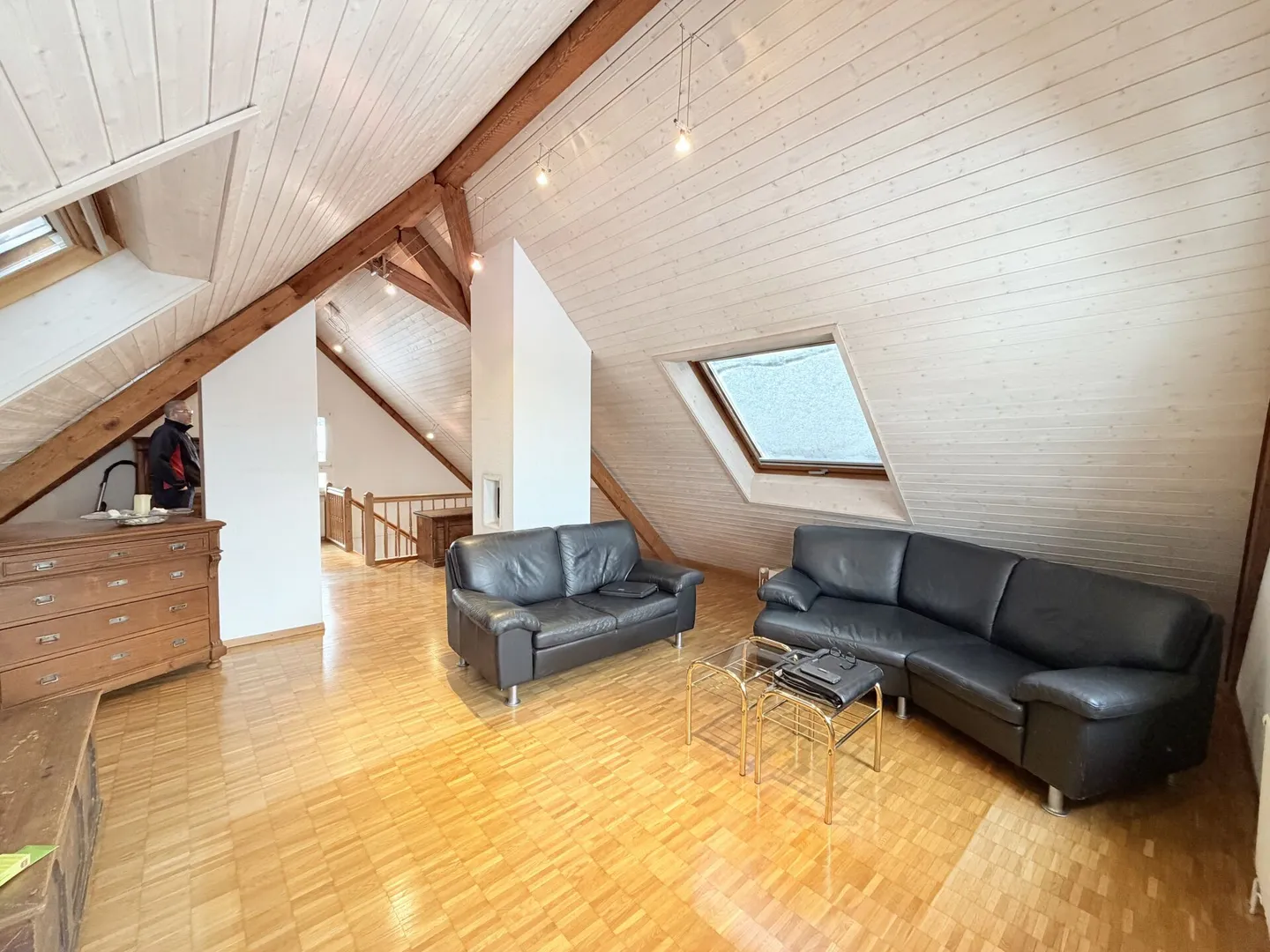 3-room duplex apartment with panoramic view over Grenchen - Photo 2 of 10