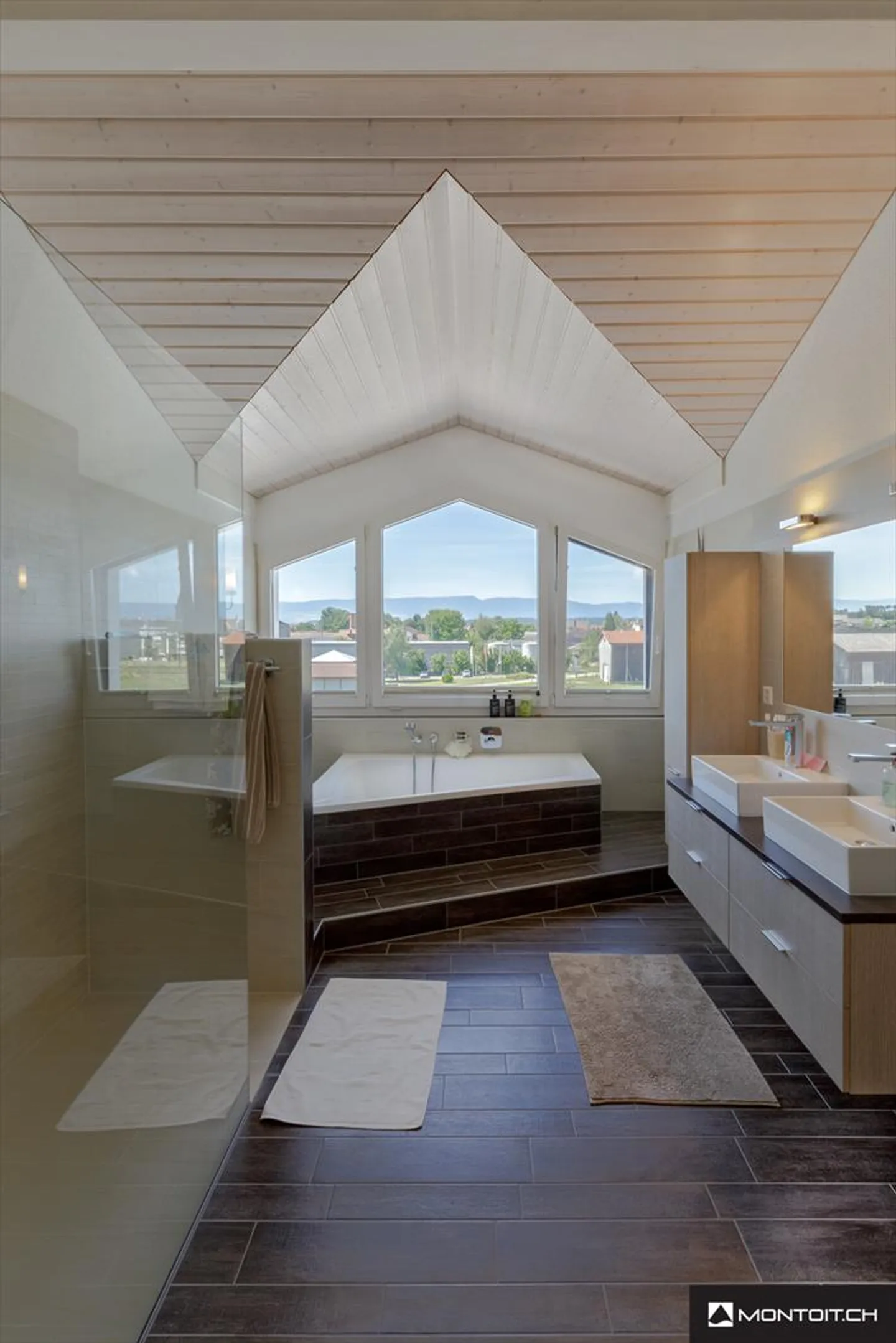 Payerne, à vendre, villa moderne de 250 m2 avec piscine - Photo 13 sur 13