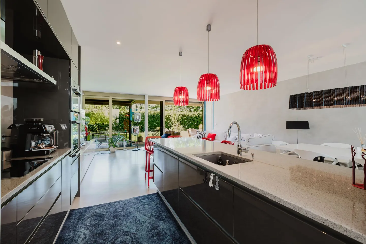 Duplex for sale - Photo 4 of 9