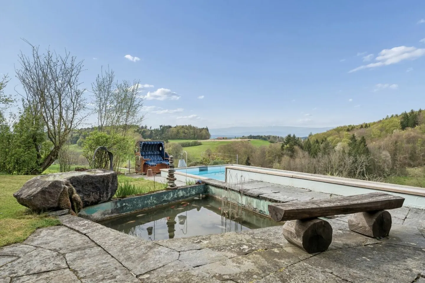 Versatile multi-family house with three units and attached single-family house with pool - Photo 10 of 13