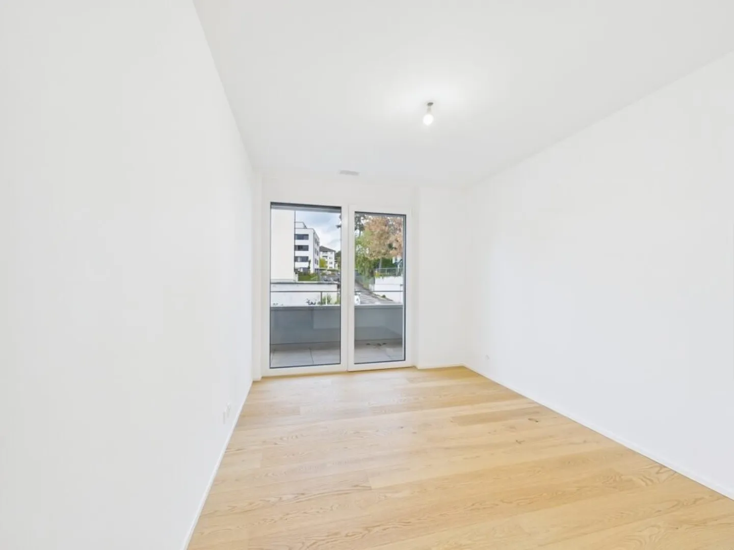 NEW 4.5-room apartment of 111m2 on the 1st floor in Prilly - Photo 9 of 11