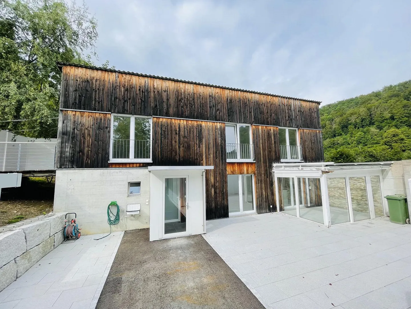 Due case indipendenti con buon rendimento netto o casa - Foto 2 di 23