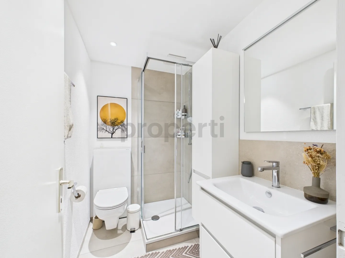 Elegant 6-room old building apartment, completely renovated and flooded with light - Photo 8 of 13