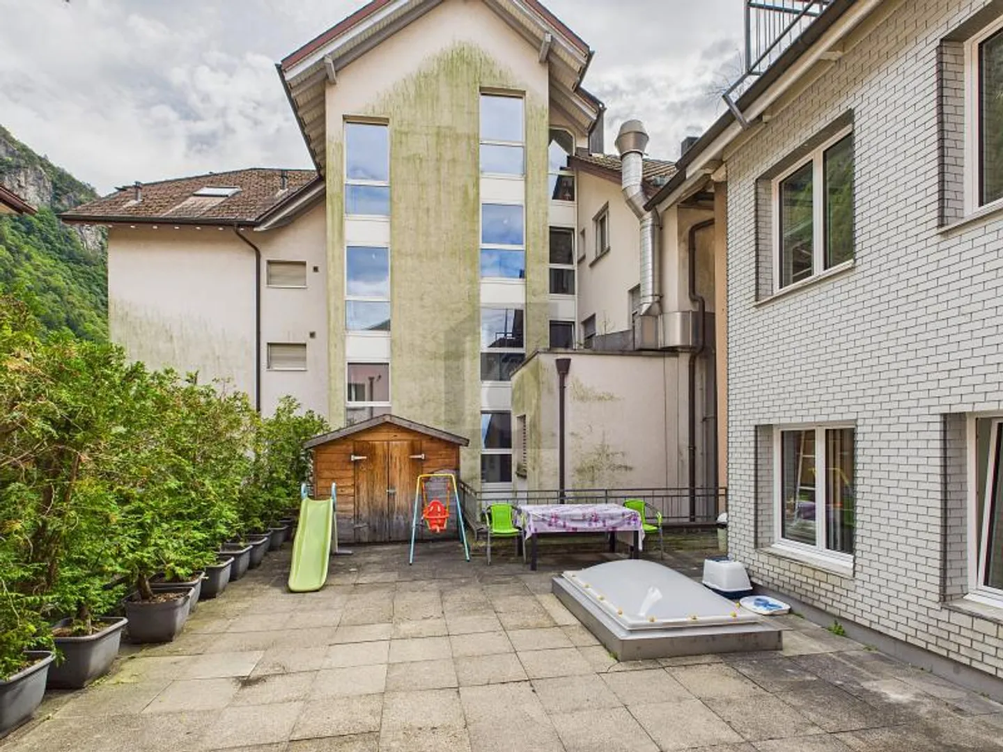 RENOVATED WITH LARGE TERRACE 75 M2 - Photo 2 of 6