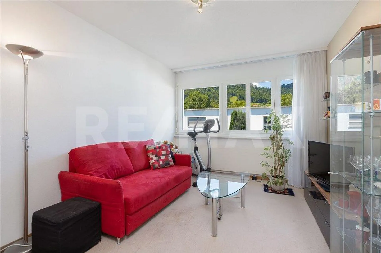 Bright terrace apartment in a quiet location with beautiful green views ... - Photo 12 of 13