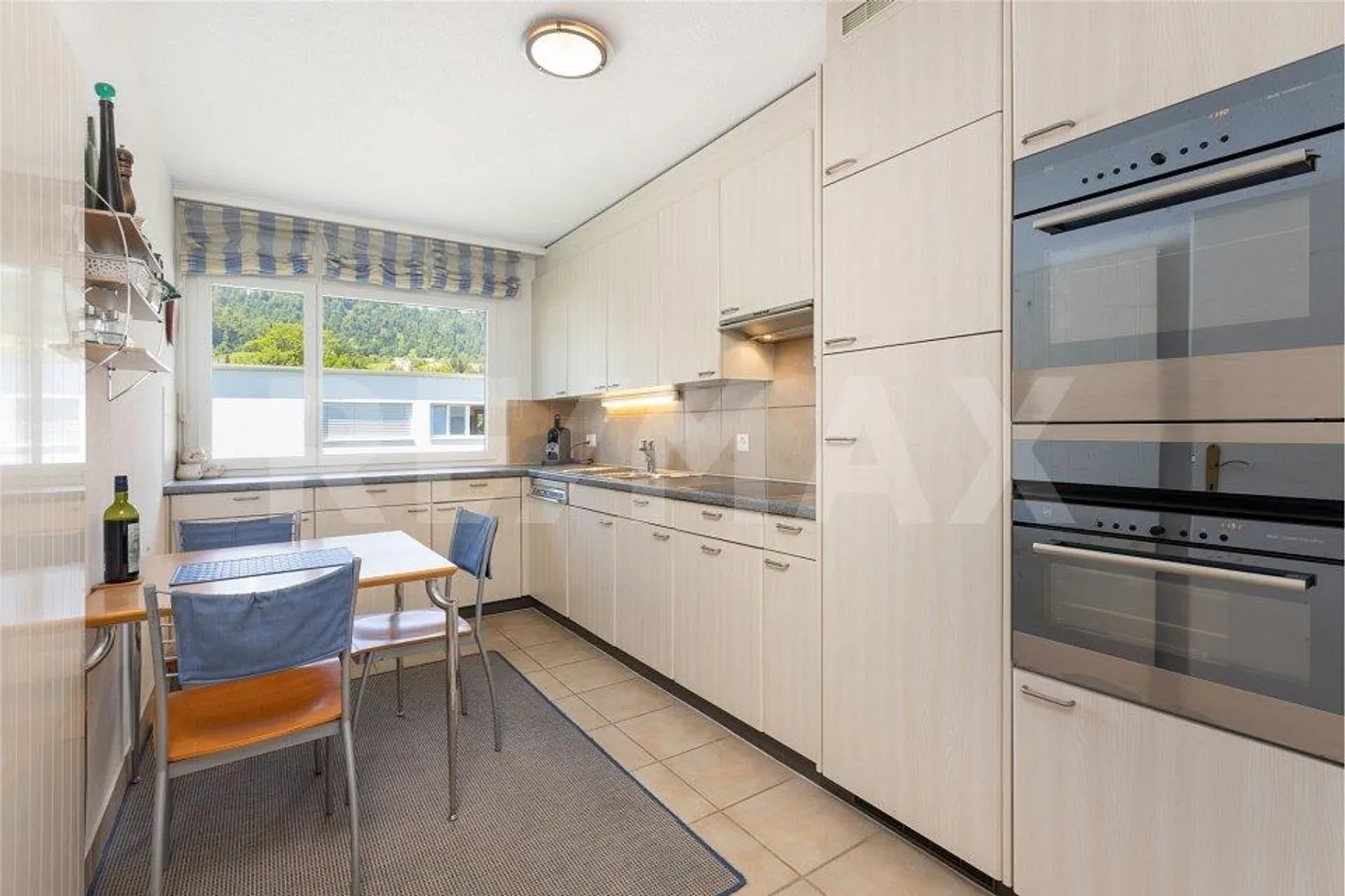 Bright terrace apartment in a quiet location with beautiful green views ... - Photo 9 of 13