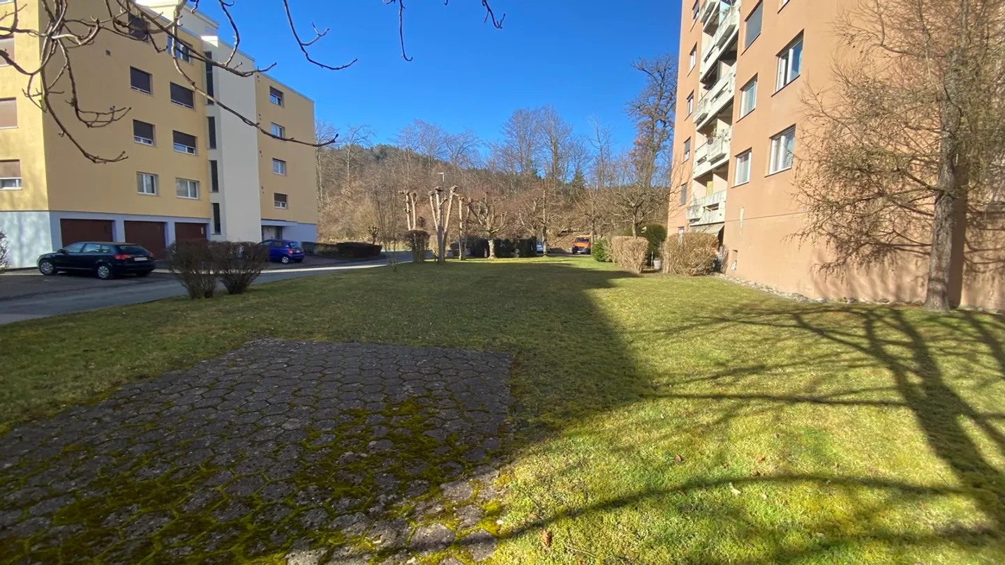 Charming House in Quiet Area - Photo 20 of 25