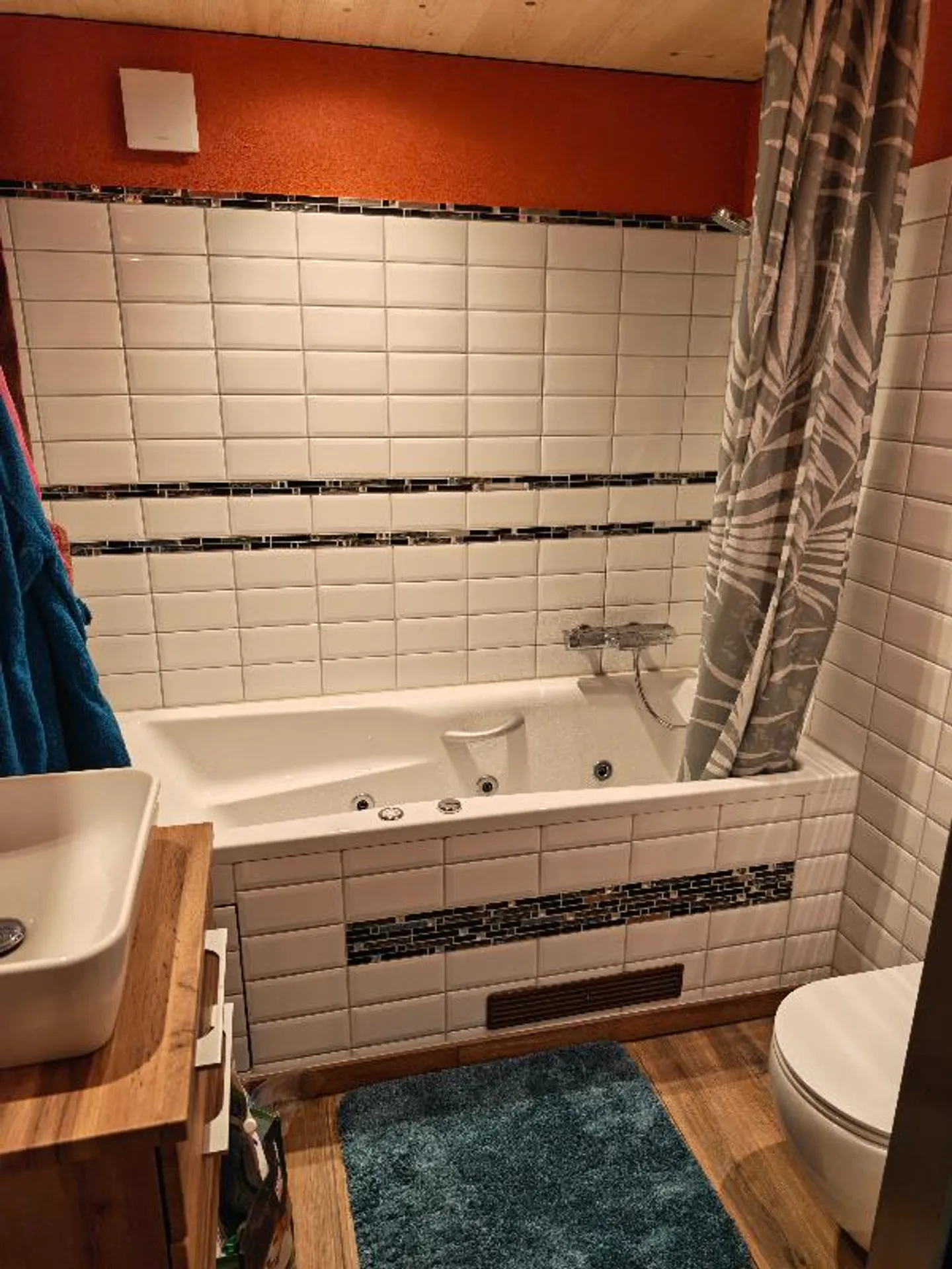 2 Room Apartment - Photo 4 of 5