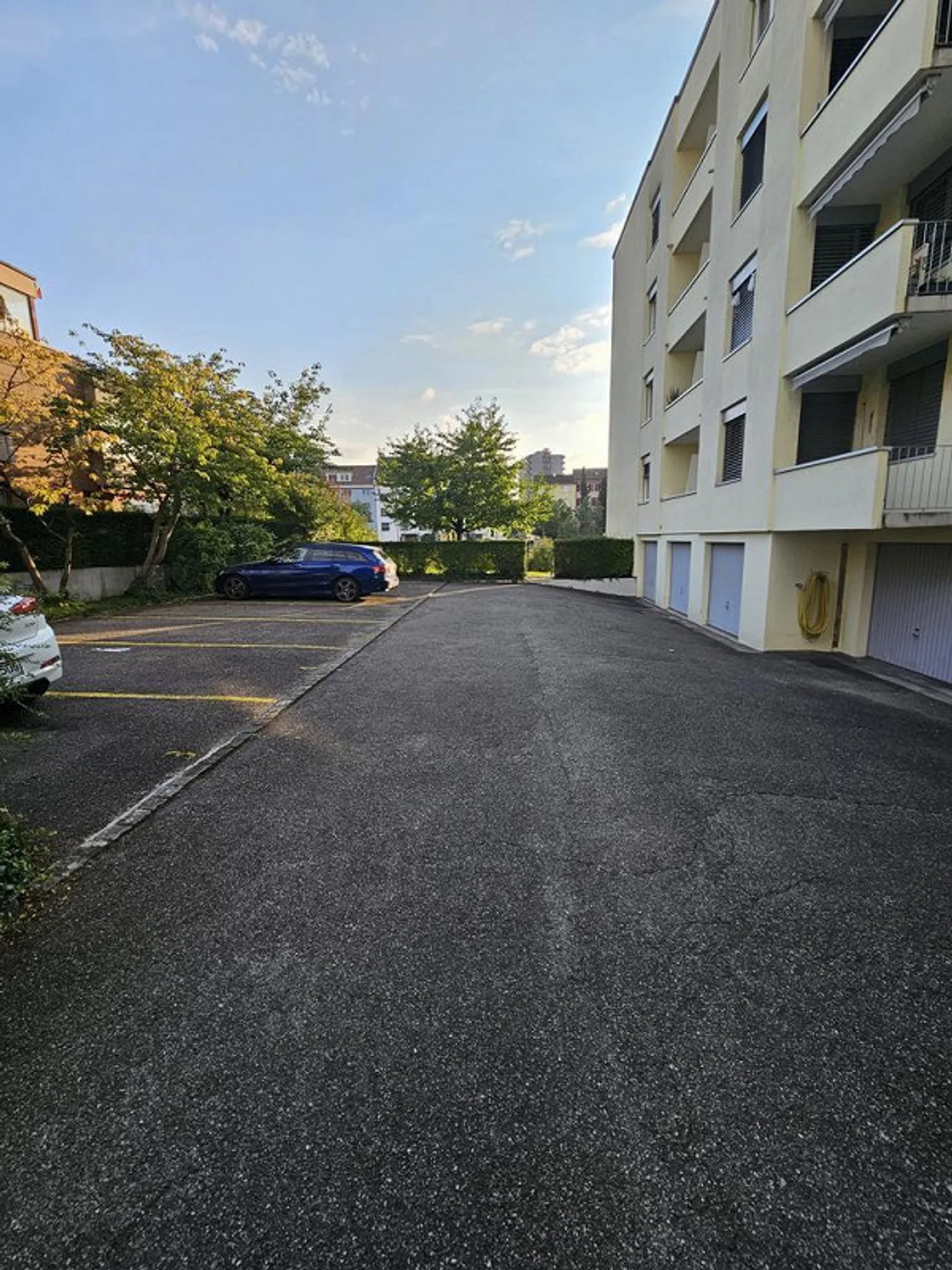 Single garage in Birsfelden directly on the Birs - Photo 1 of 2