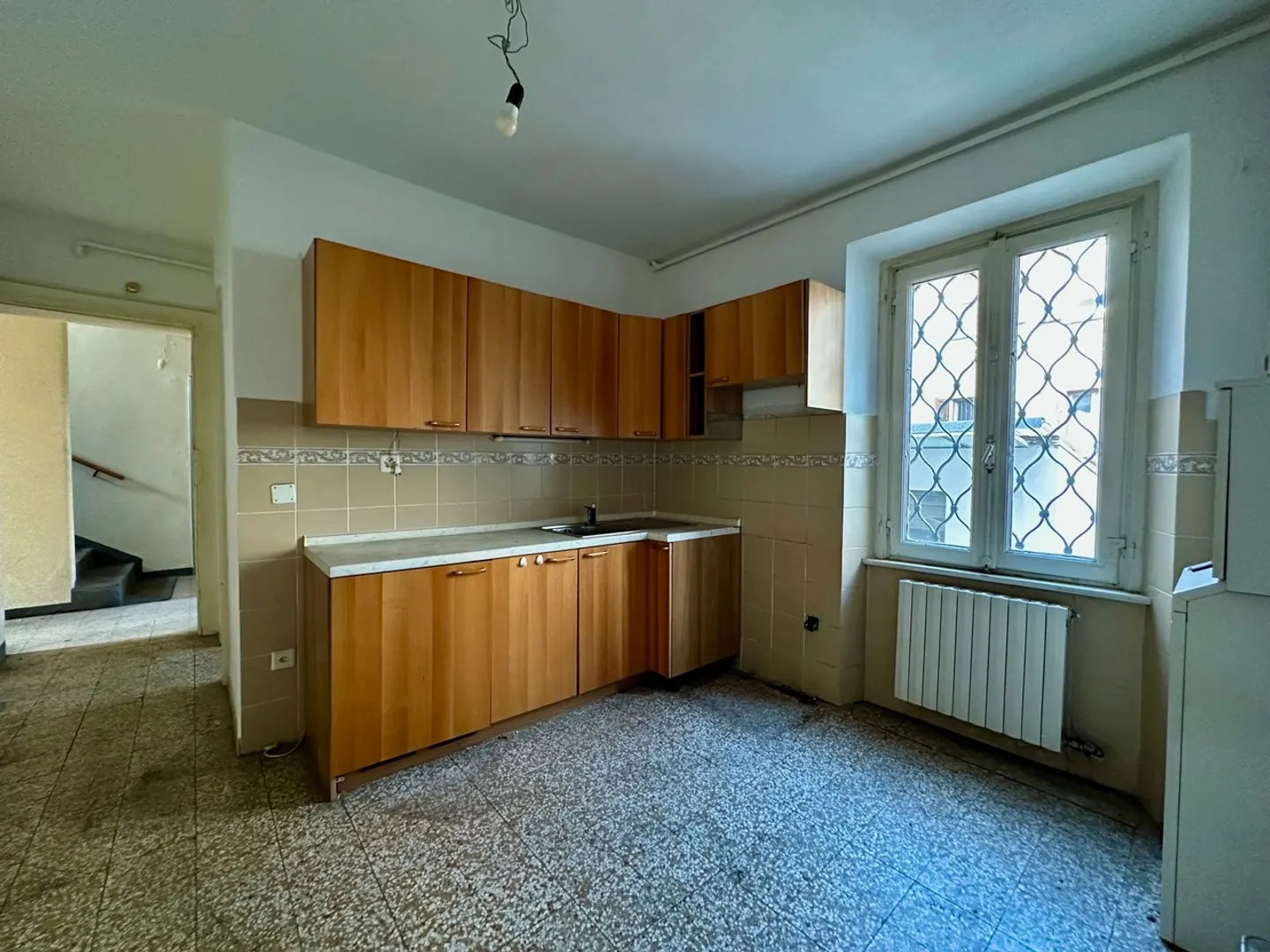 Gemischt genutztes Gebäude mit Innenhof - Foto 7 von 29
