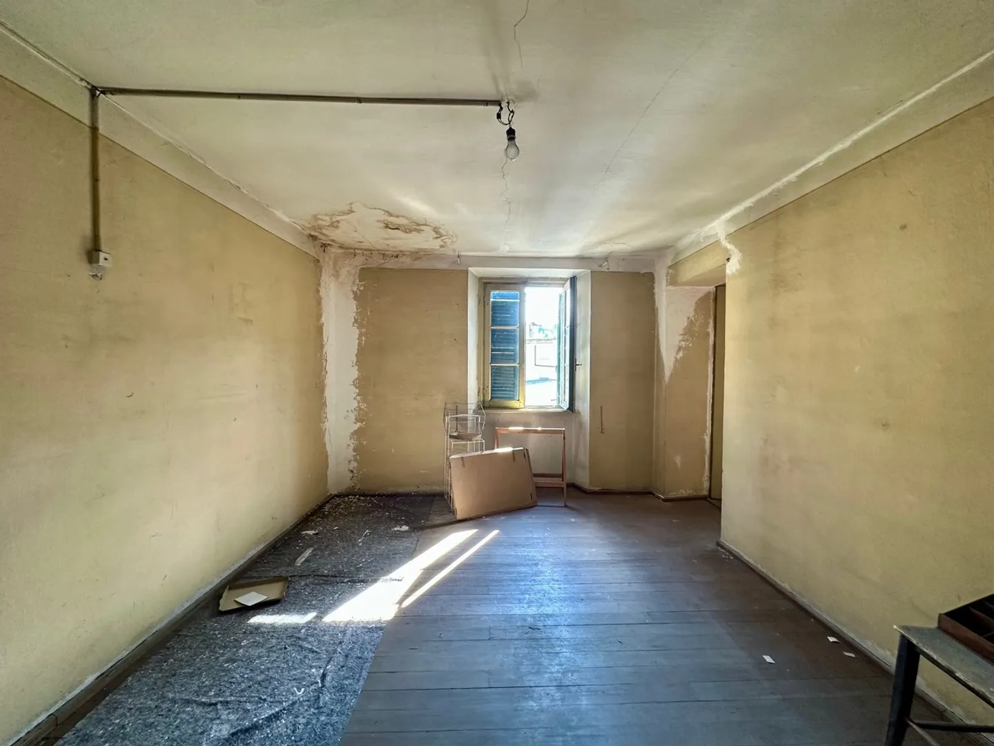 Gemischt genutztes Gebäude mit Innenhof - Foto 15 von 29