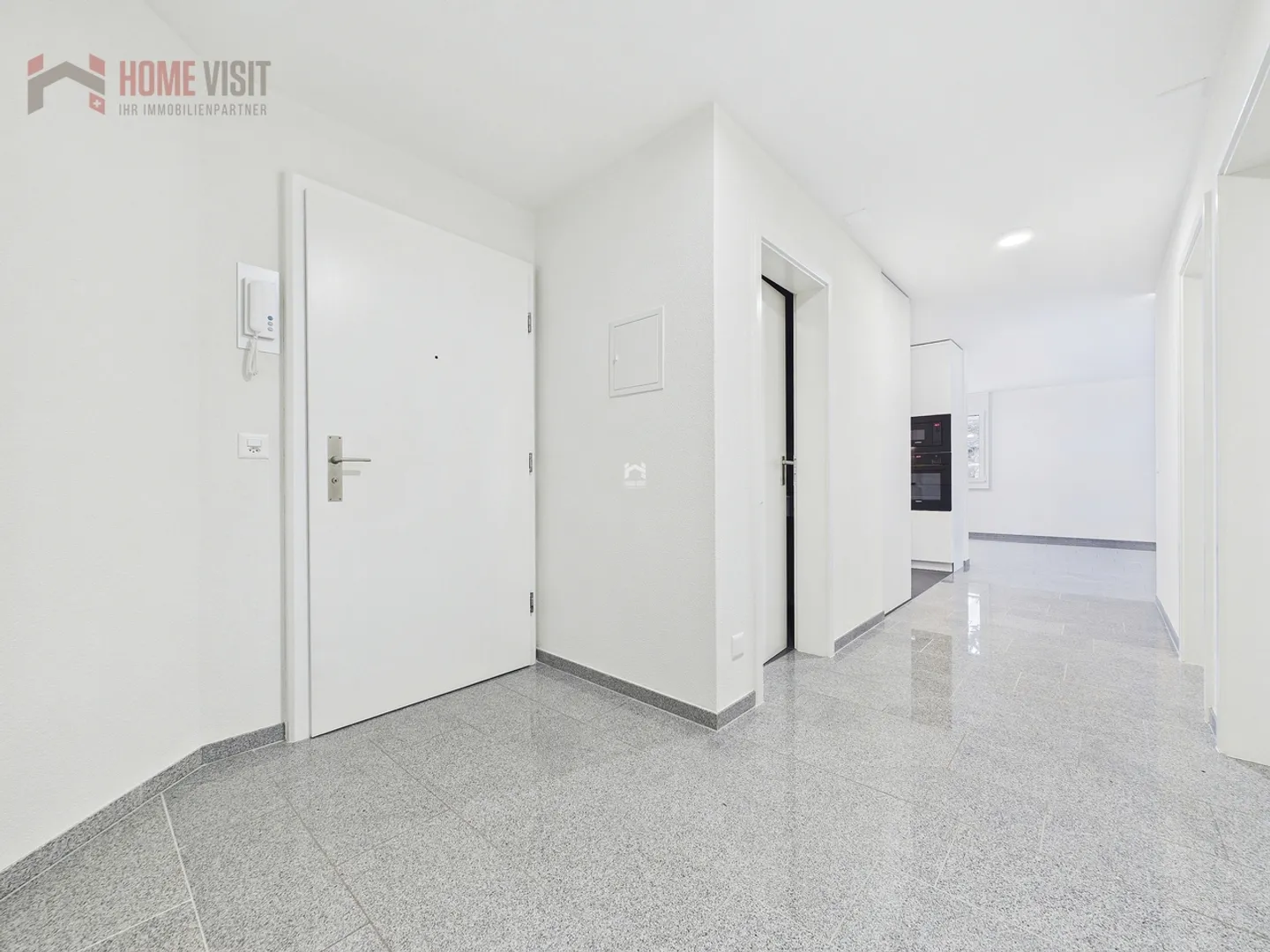Moderne 3.5-Zimmer-Wohnung mit Balkon - Foto 9 von 14