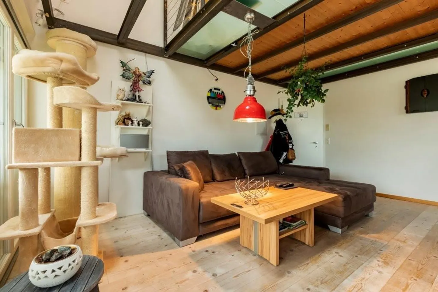 Quiet loft apartment with terrace to the forest - Photo 4 of 12