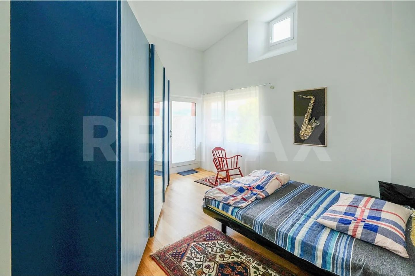 Einzigartige und aussergewöhnliche 4.5 Zimmer-Maisonettewohnung in ehemaligem Druckereigebäude - Foto 9 von 13