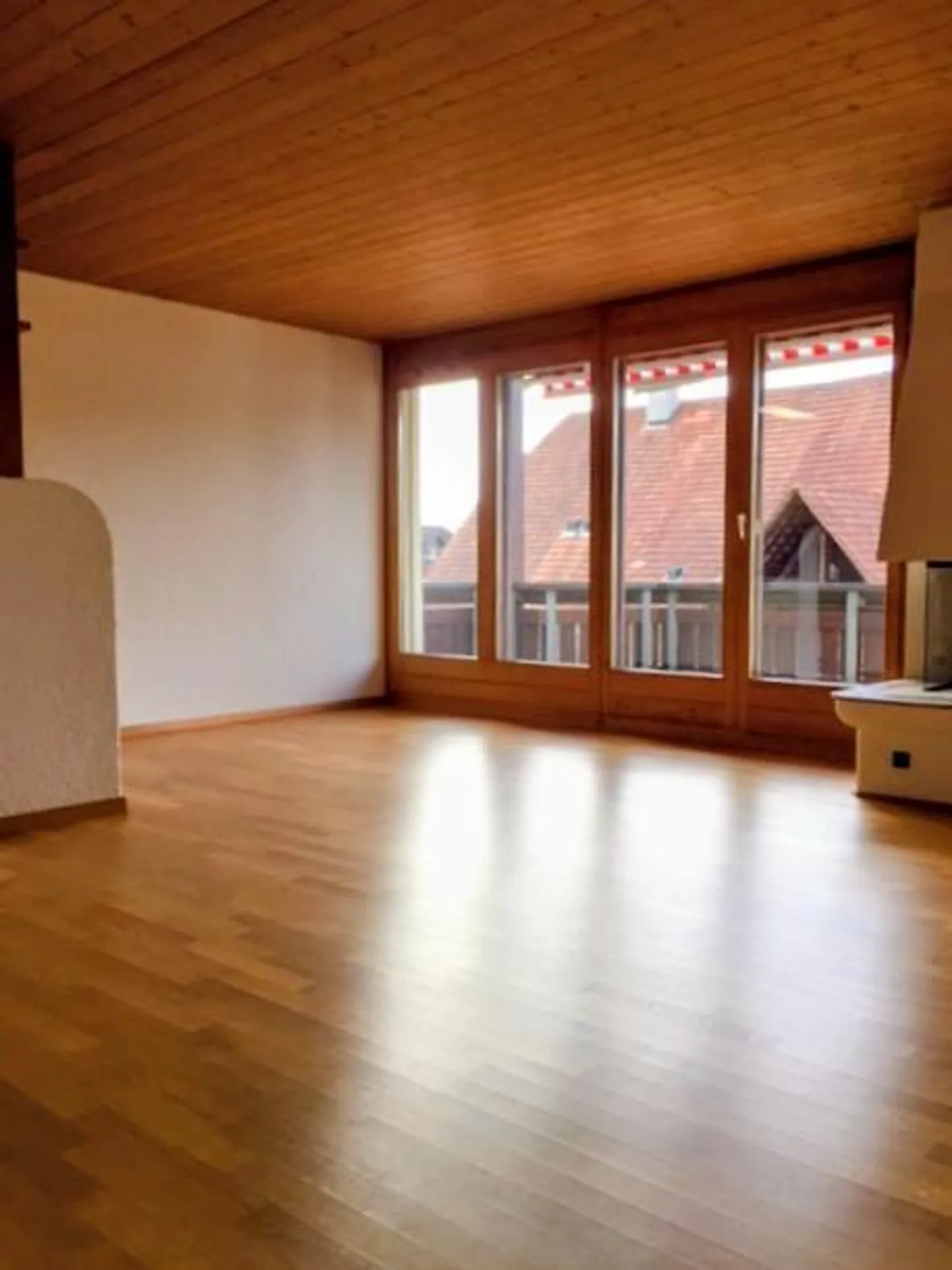 Modernes Apartment in ruhiger Lage - Foto 2 von 9