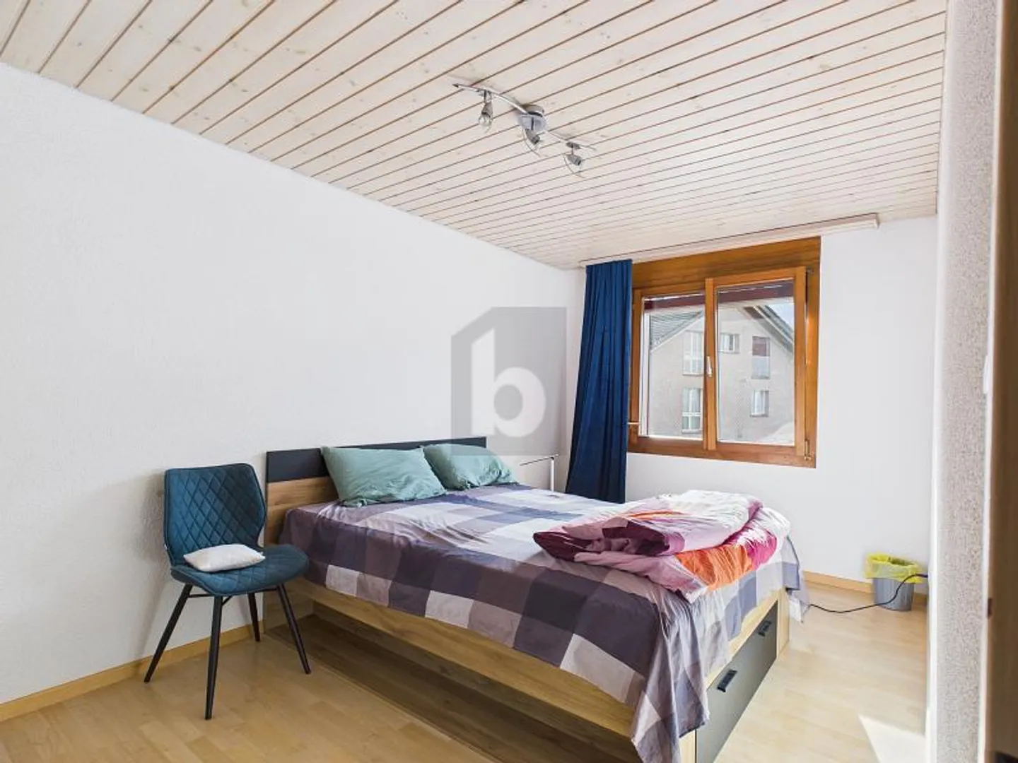 Apartment for rent - Photo 2 of 6