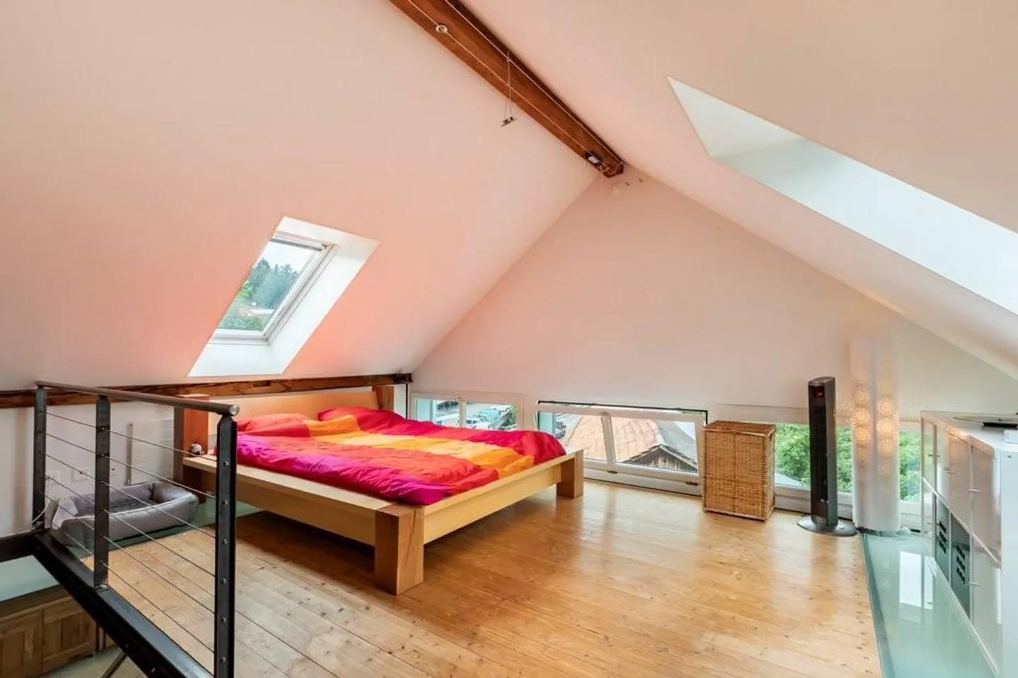 Quiet loft apartment with terrace to the forest - Photo 7 of 12