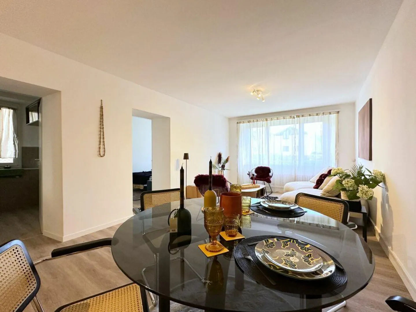 Bell'appartamento di 2,5 locali nel cuore di Tegna - Foto 2 di 9