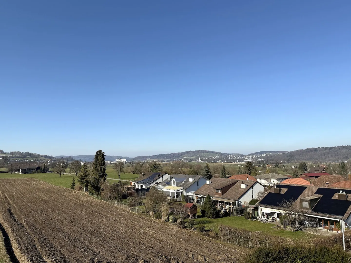 Vivere attraente con vista; Appartamento attico di 4 1/2 stanze - Foto 5 di 7