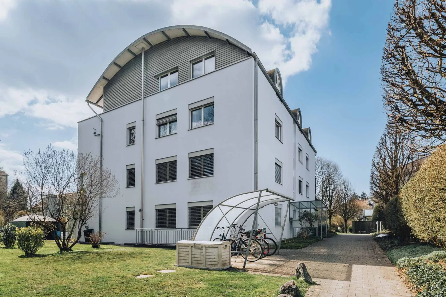 4.5 stanze - Appartamento con giardino nella popolare Hofmatte - Foto 2 di 17