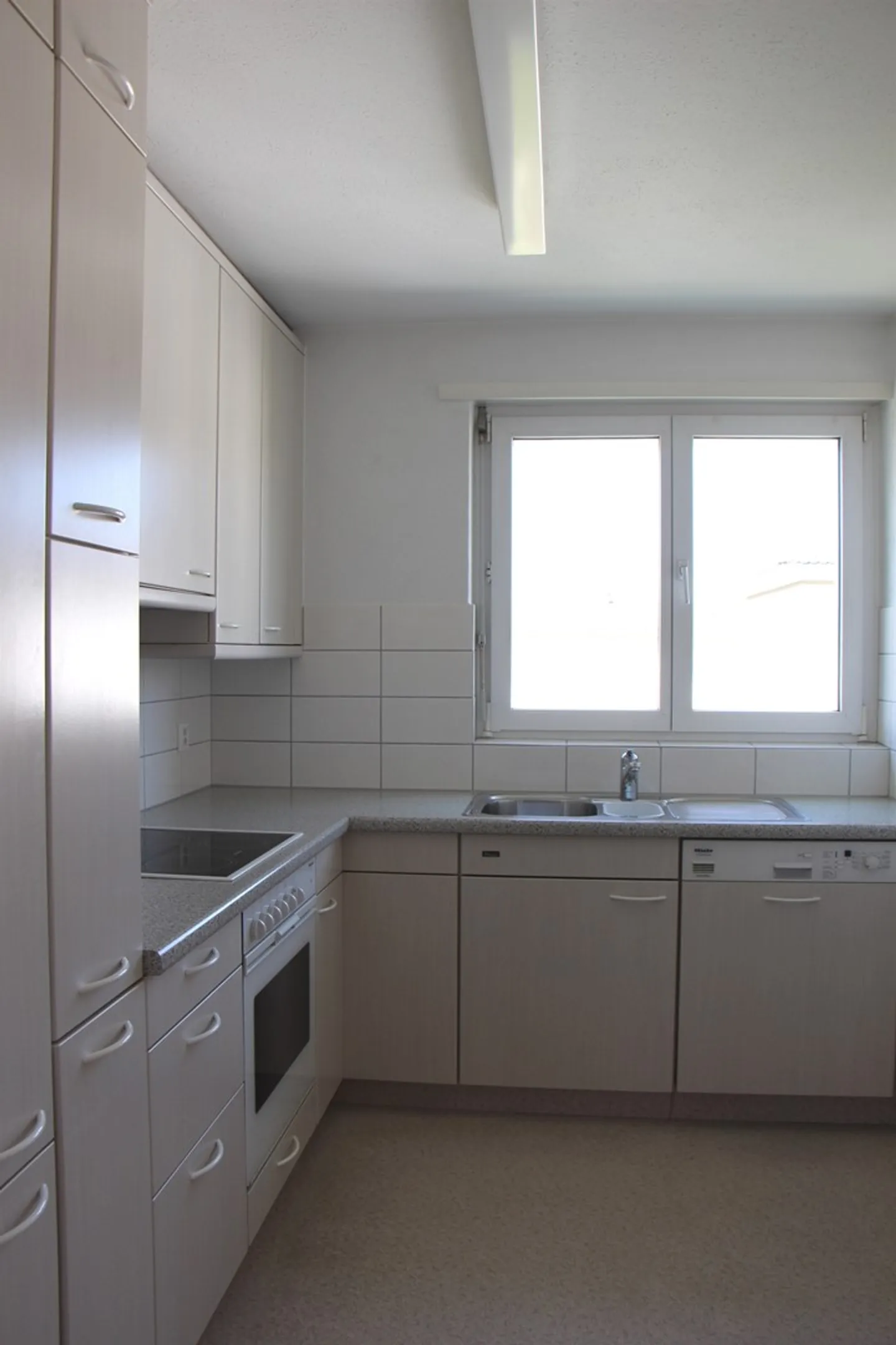 Appartamento in affitto - Foto 2 di 5