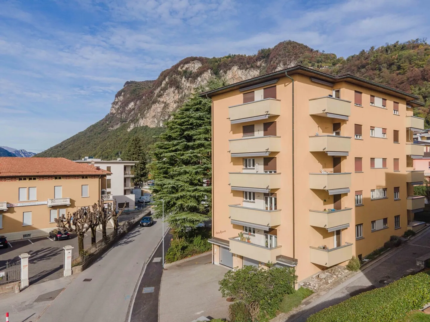 Garage zur alleinigen Nutzung in Mendrisio - Foto 2 von 2