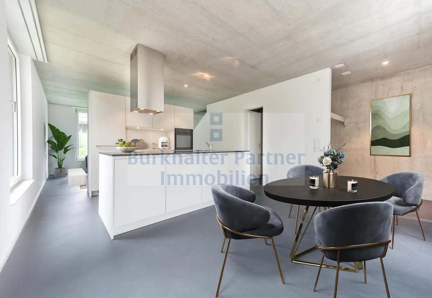 Appartement duplex élégant avec un agencement généreux - Photo 2 sur 9