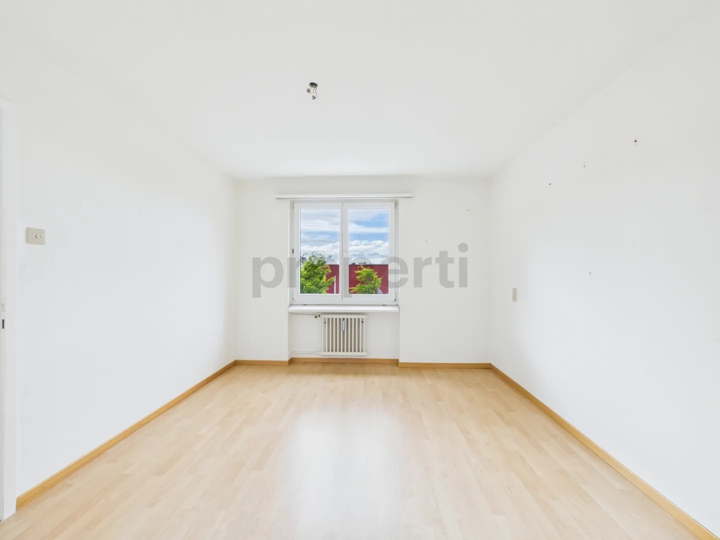 Appartement unique à Arbon avec beaucoup de lumière et de confort - Photo 4 sur 9