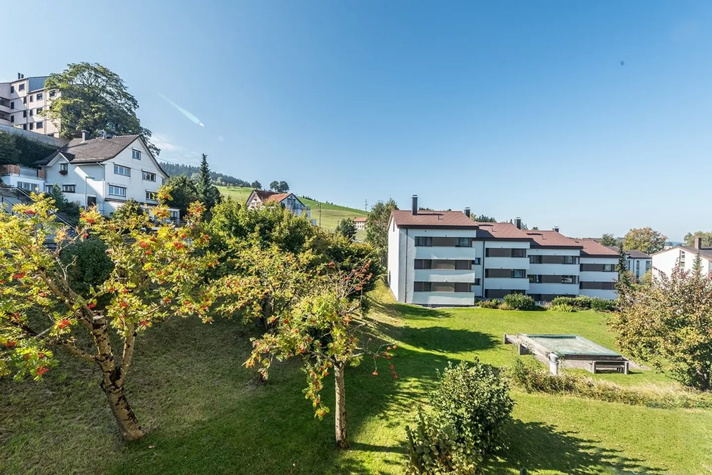 Appartamento moderno 3.5 stanze - Foto 1 di 9