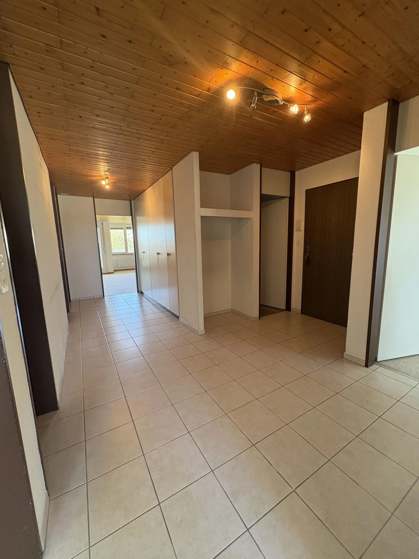 Grosszügige 4.5-Zimmerwohnung - Foto 6 von 13