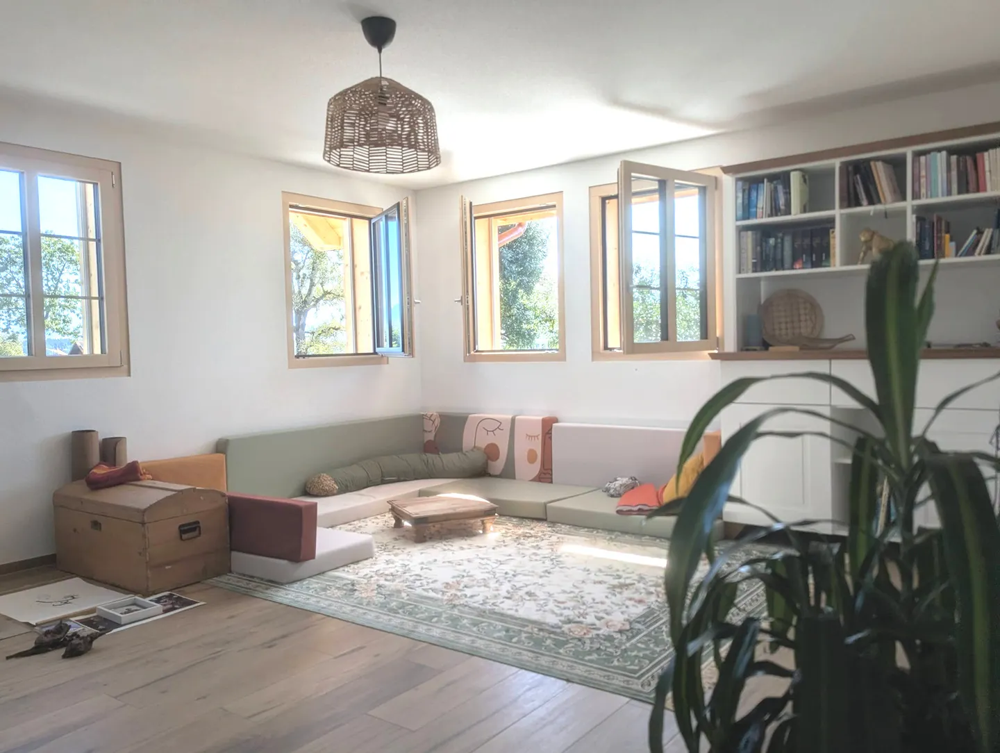 APPARTEMENT 4½ PIÈCES À RÜFENACHT (BE), MEUBLÉ, TEMPORAIRE - Photo 5 sur 10