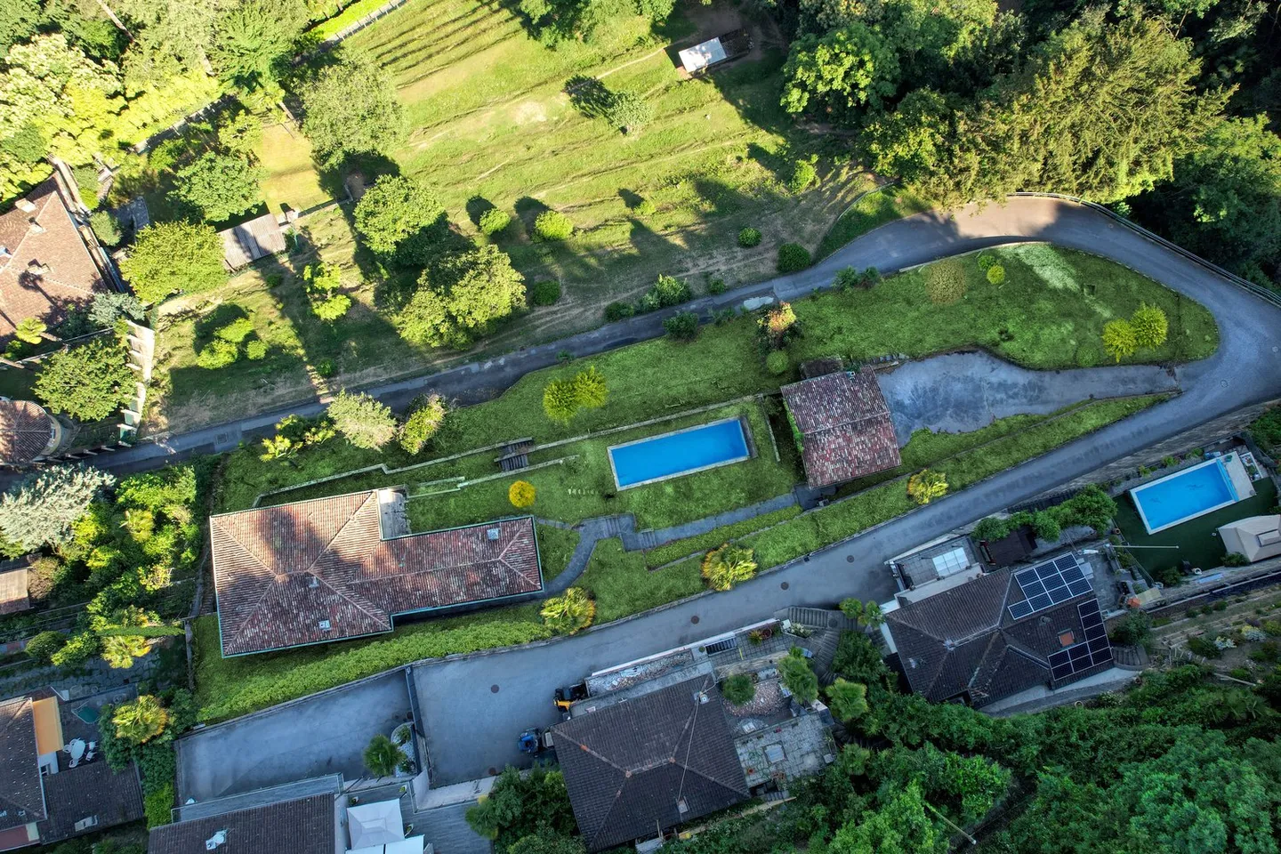 Exclusive opportunity in Ticino – Second home in a privileged location - Photo 3 of 3