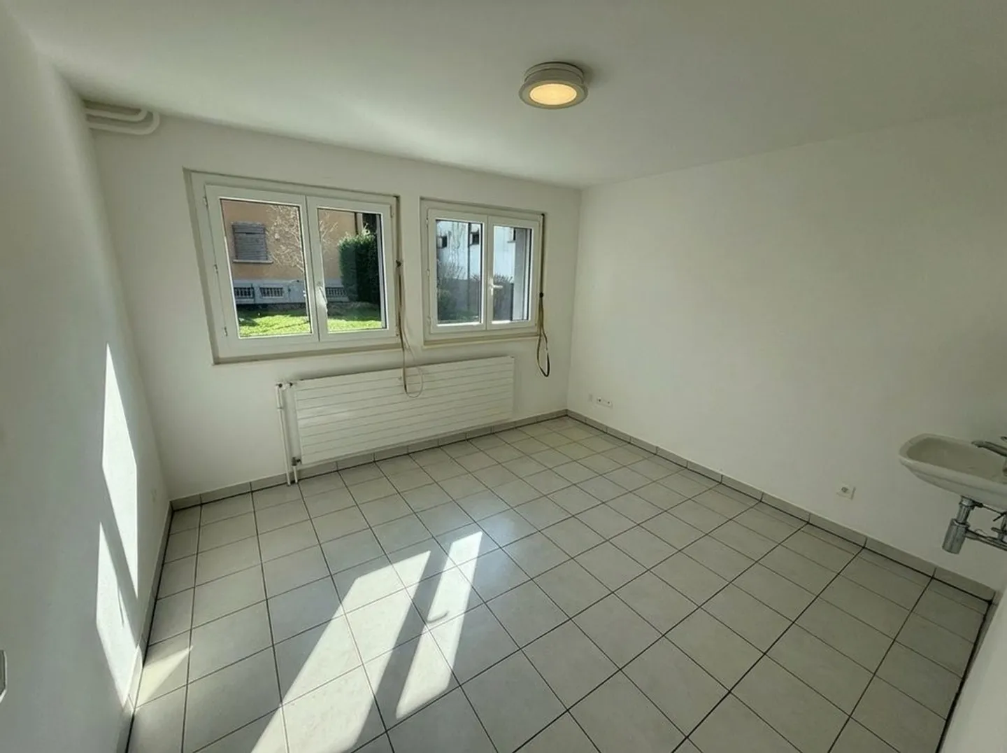 Gemütliches Zimmer Nähe Lausanne - Foto 1 von 4