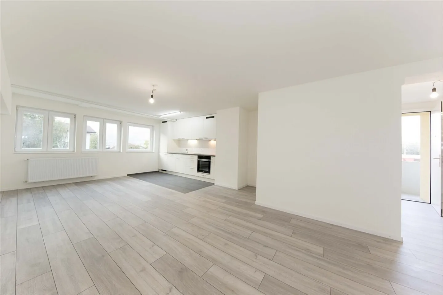 2.5 Room Apartment - Photo 1 of 7