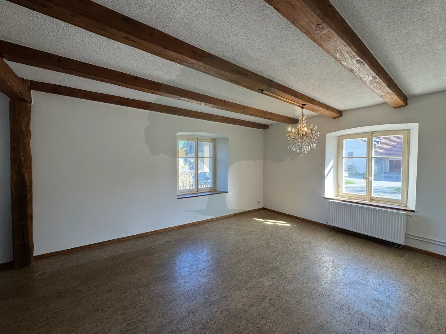 Maison Familiale Spacieuse - Photo 3 sur 13