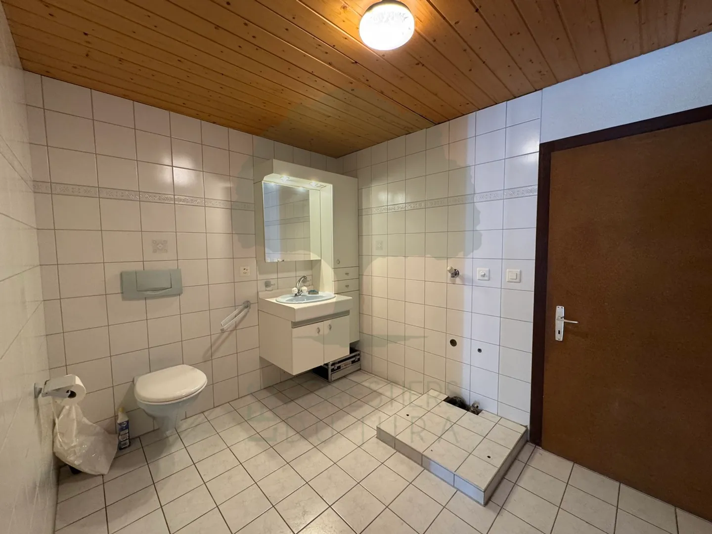 Maison Familiale Spacieuse - Photo 9 sur 13