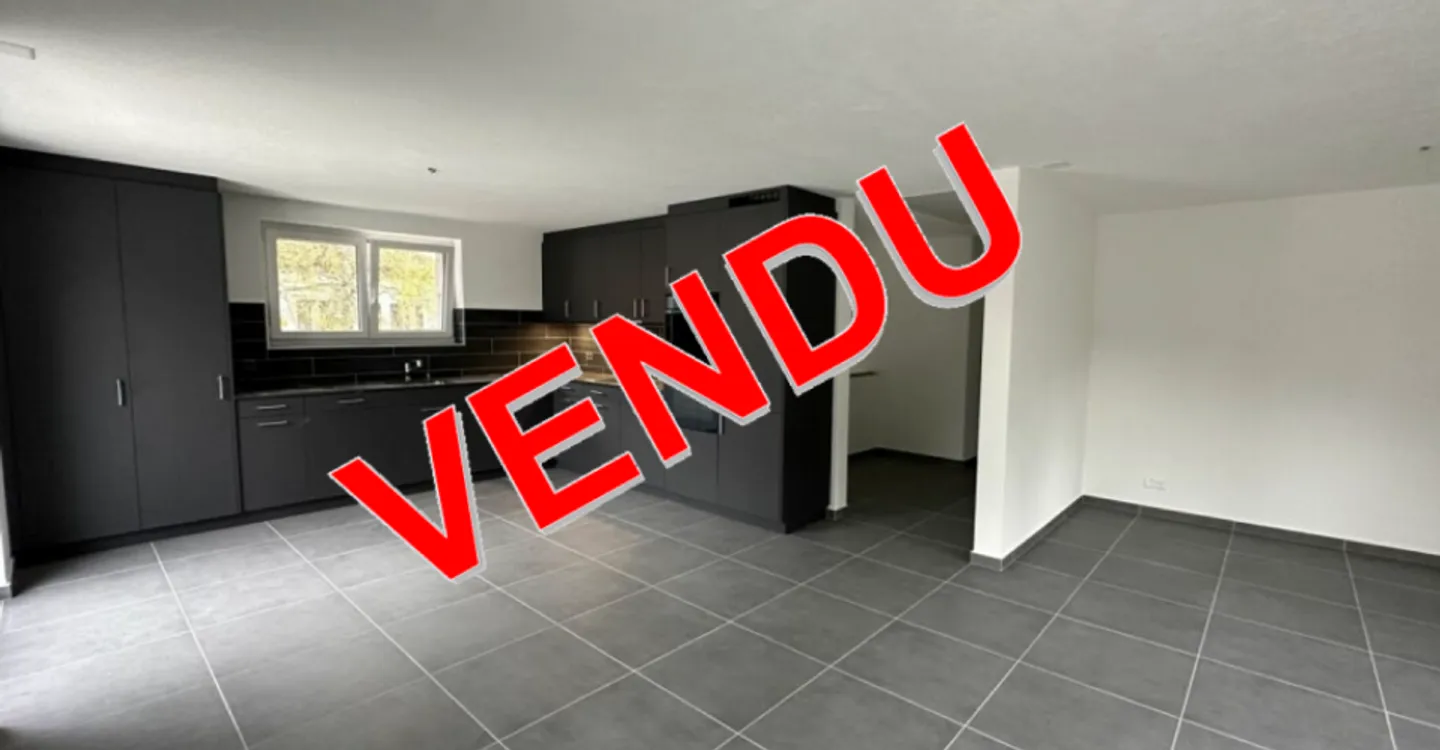 Sonvilier, villa mitoyenne NEUVE clé en main avec 2 garages - Photo 1 sur 11