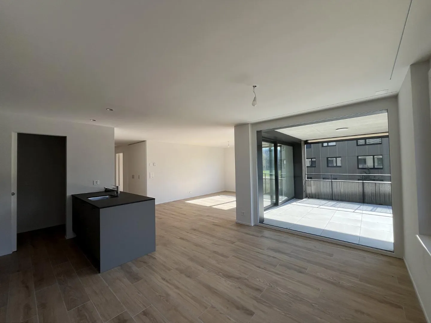 05713 - Appart. 4œ PCES - IMP. CHAMP-RIOND 7 - MATRAN - Foto 7 von 10