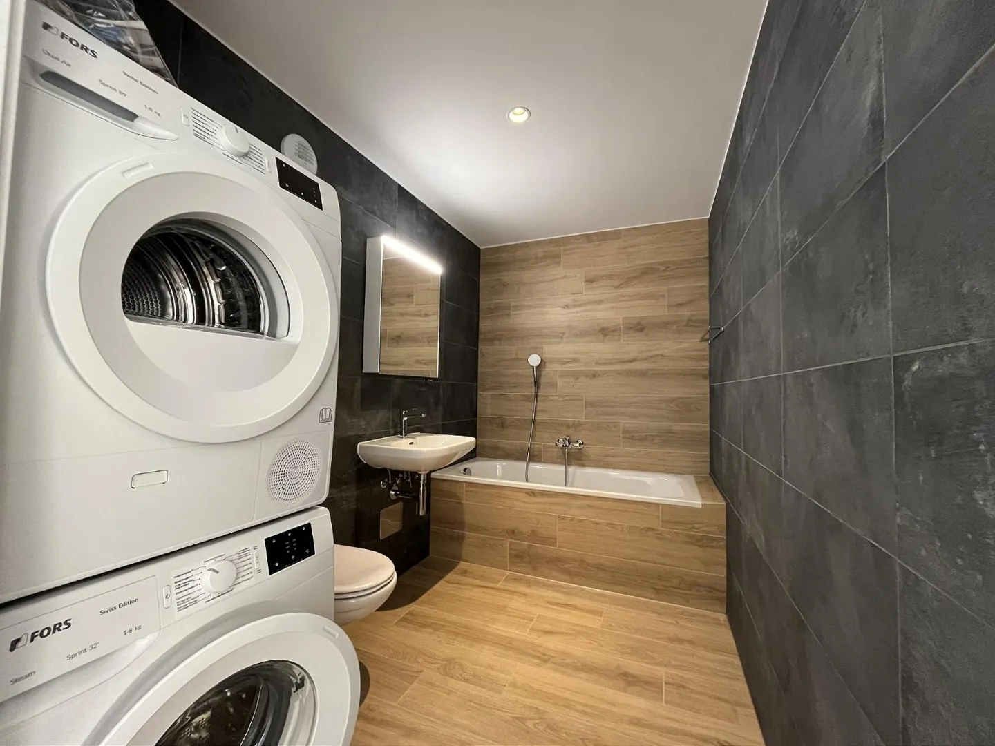 05713 - Appart. 4œ PCES - IMP. CHAMP-RIOND 7 - MATRAN - Foto 8 von 10