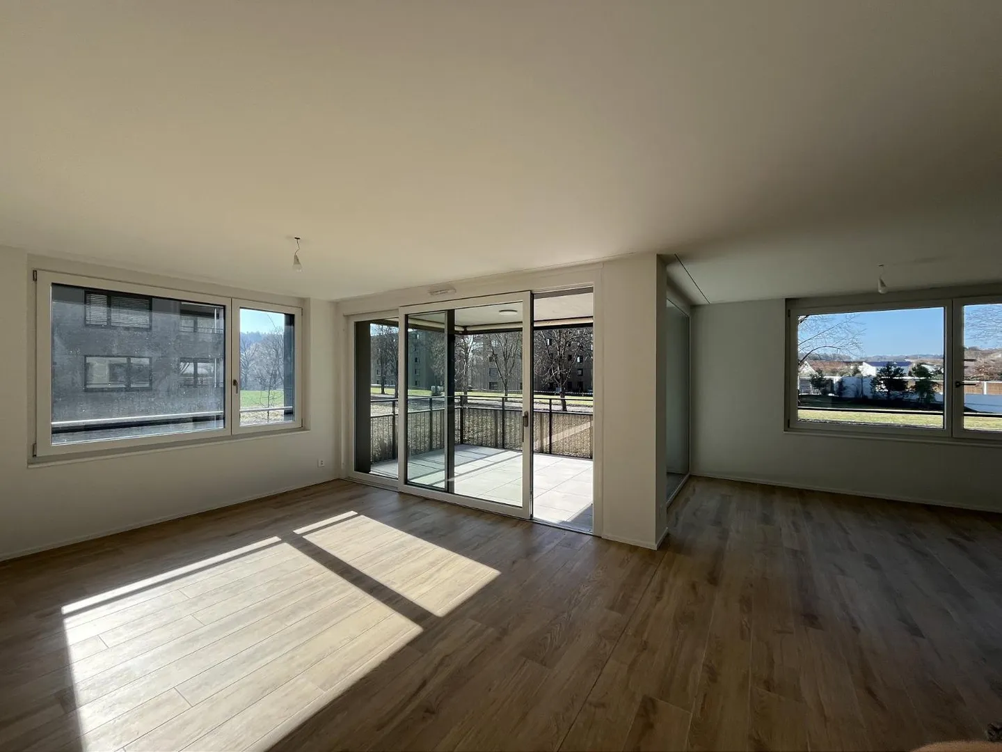 05713 - Appart. 4œ PCES - IMP. CHAMP-RIOND 7 - MATRAN - Foto 10 von 10