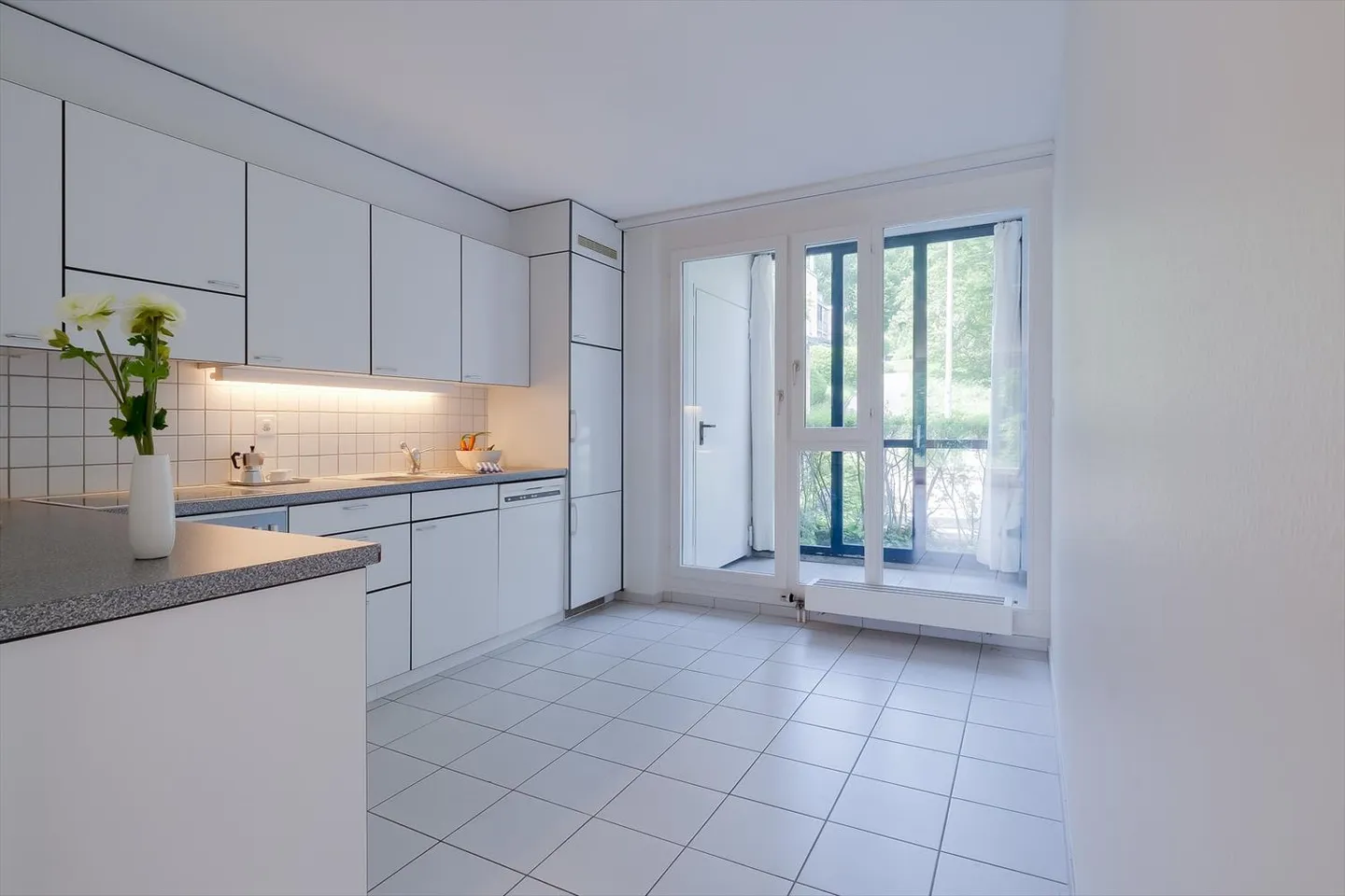 The next summer is definitely coming - Garden apartment with a view - Photo 5 of 10