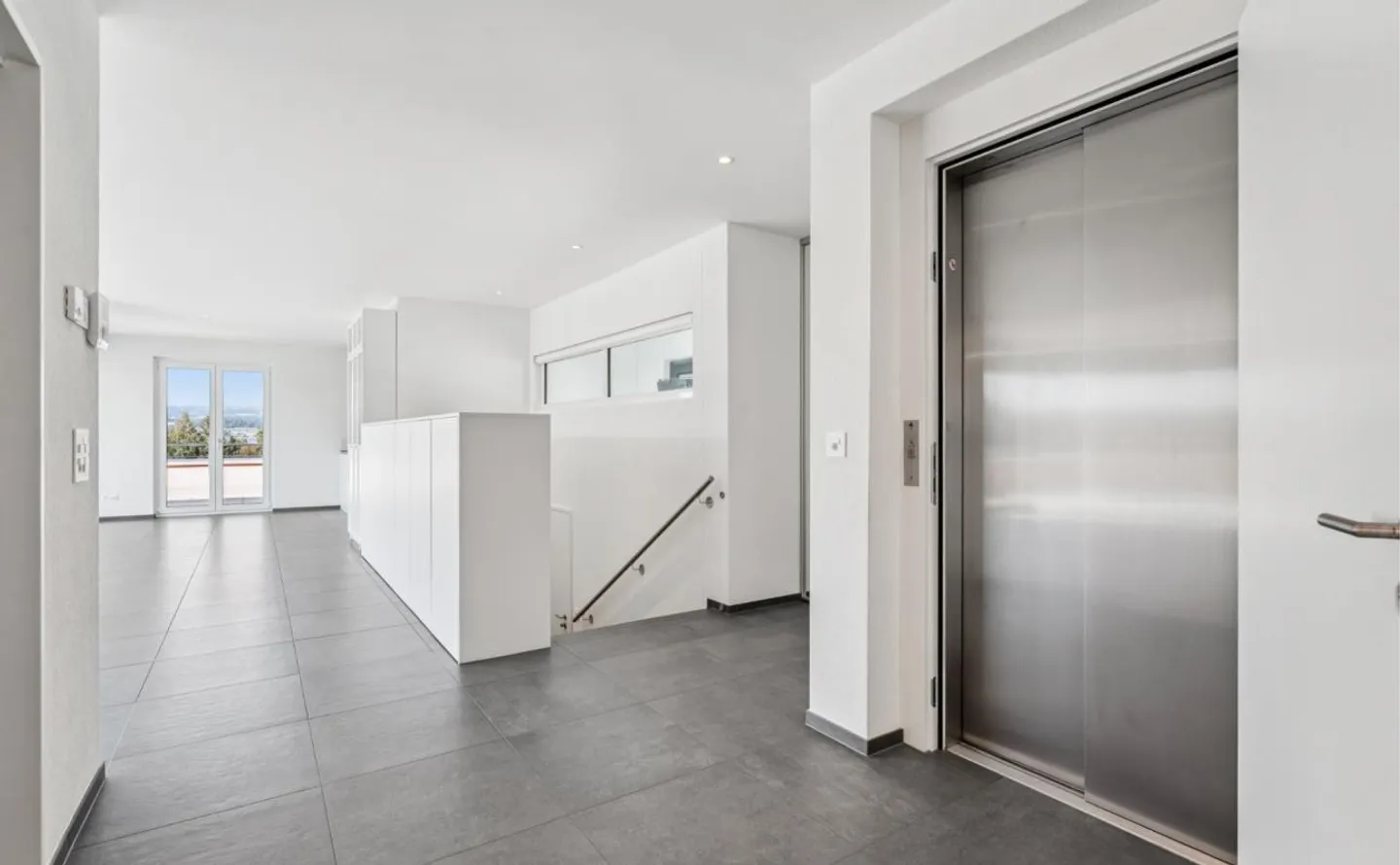 ATTIKA - PANORAMIC VIEW - TERRACE - Photo 8 of 18