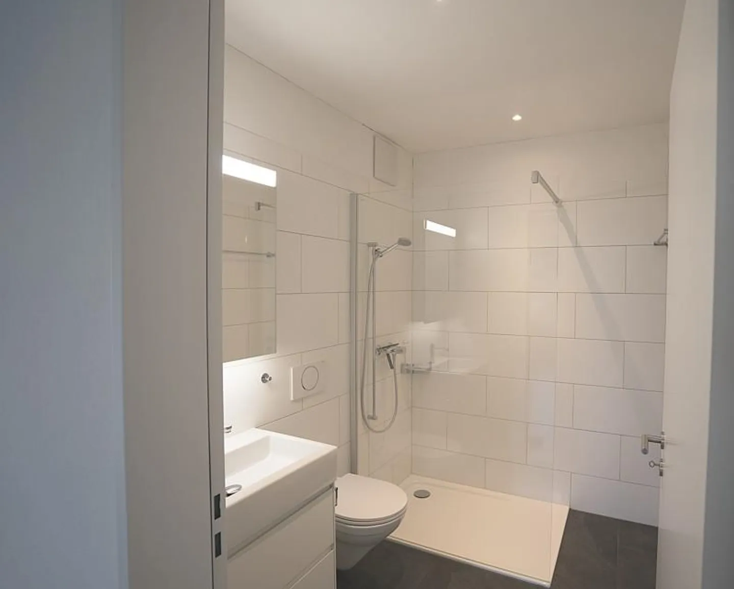 Helle 2.5-Zimmerwohnung mit moderner Ausstattung - Photo 5 of 7