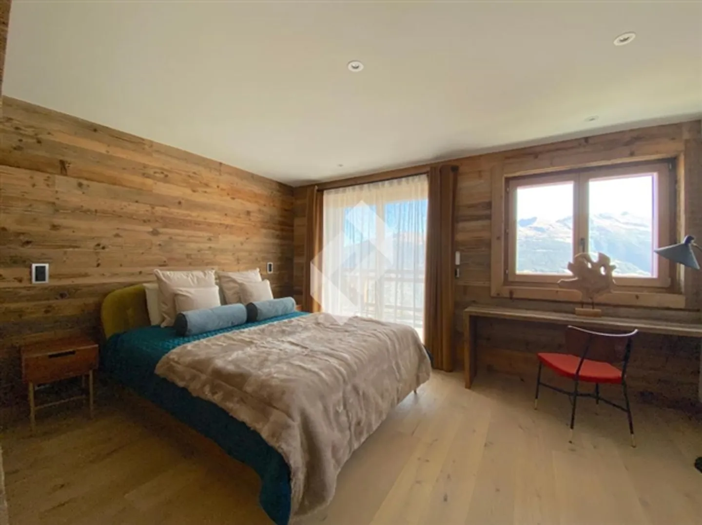 «Herrliches Ski-in-Ski-out-Chalet» - Foto 11 von 13