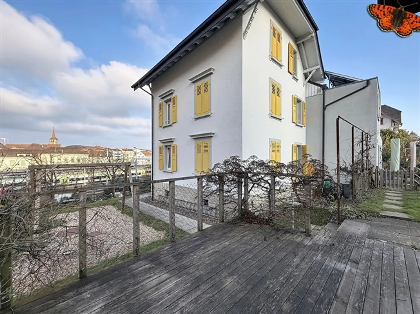 Quiet Artist's Studio - Photo 2 of 8